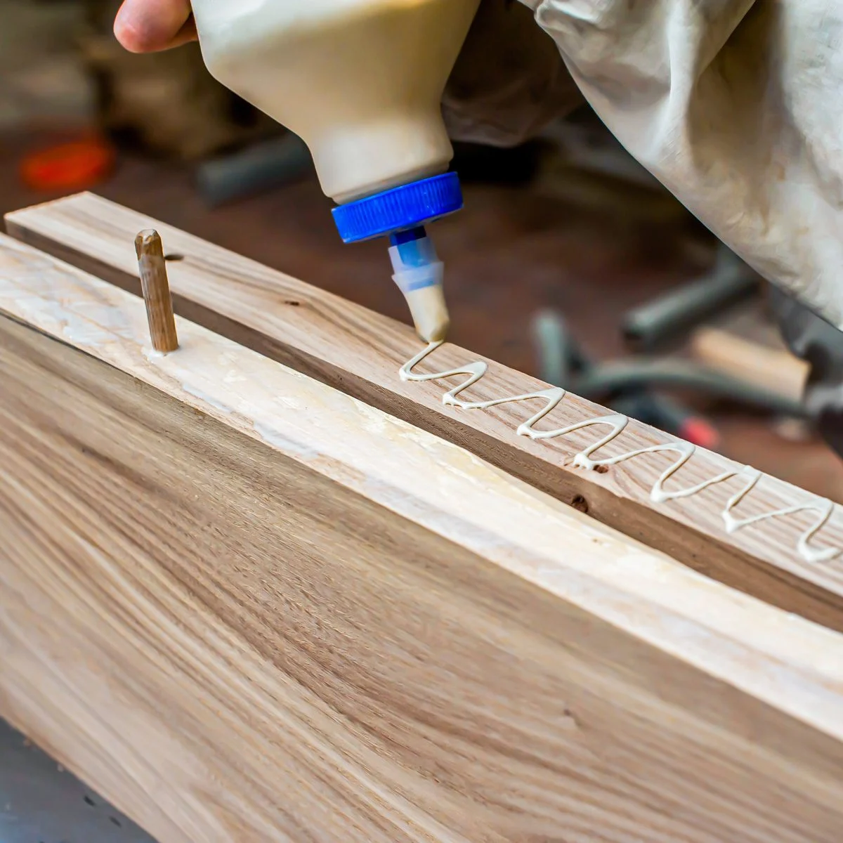 9-Tips-for-Edge-Gluing-Boards-Perfectly_GettyImages-1301587774_STedit 9-Tips-for-Edge-Gluing-Boards-Perfectly_GettyImages-1301587774_STedit